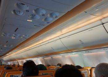 Avaria sul volo da Cracovia, emergenza in aeroporto a Cagliari