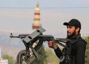 Afghanistan: attacco in una moschea, sei fedeli uccisi