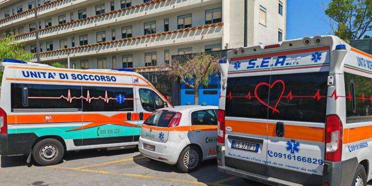 Morto un operaio schiacciato da una lastra di metallo