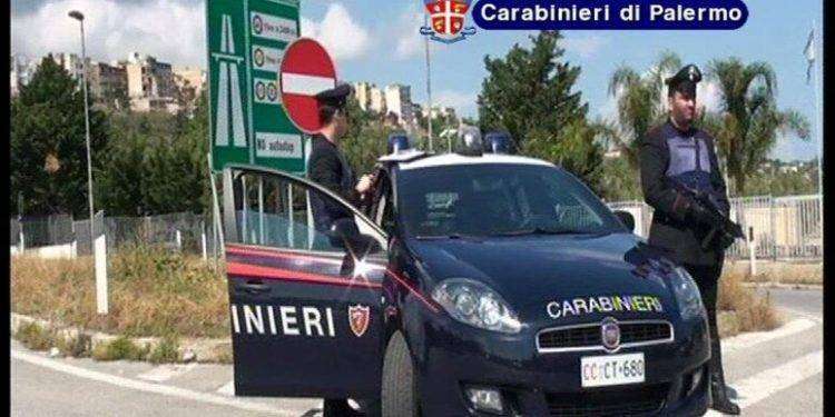 Tangenti per appalti in Comuni Sicilia, 12 misure cautelari
