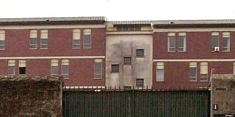 Maltrattamenti e tortura nel carcere minorile di Milano, 13 arresti