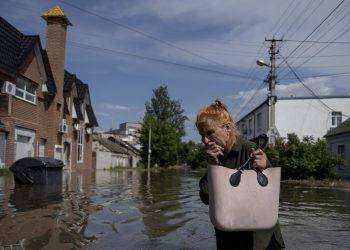 Russia: cede una diga, evacuazioni in corso