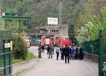 Esplosione nella centrale idroelettrica nel Bolognese, 4 morti, 5 feriti e 3 dispersi