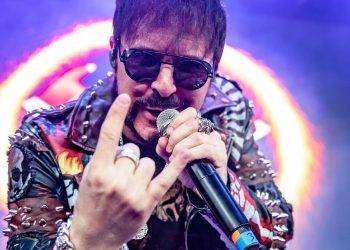 Morto il cantante CJ Snare, era la voce dei Firehouse