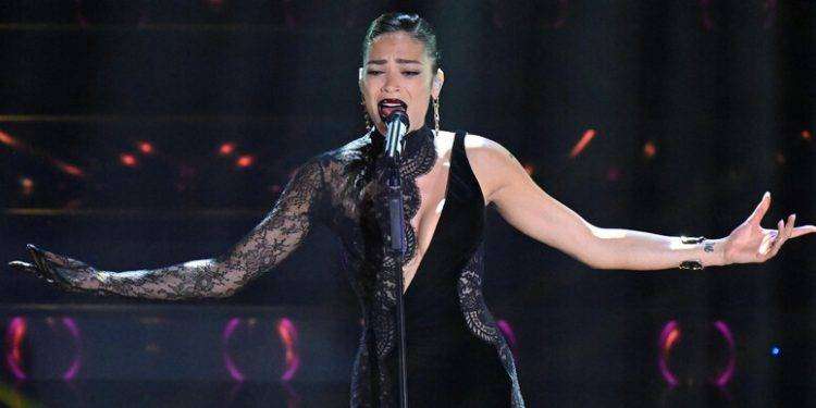 Elodie a Comicon Napoli, dialogo sul palco con Milo Manara