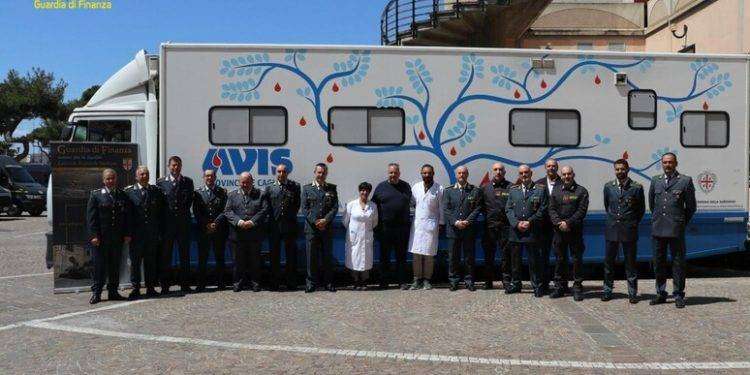 Emergenza sangue, donazione dei finanzieri della Gdf di Cagliari