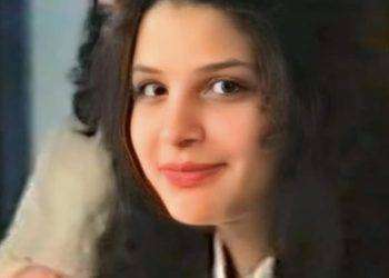 Manuela Murgia è stata uccisa, fiaccolata a Cagliari per la sedicenne trovata morta a Tuvixeddu