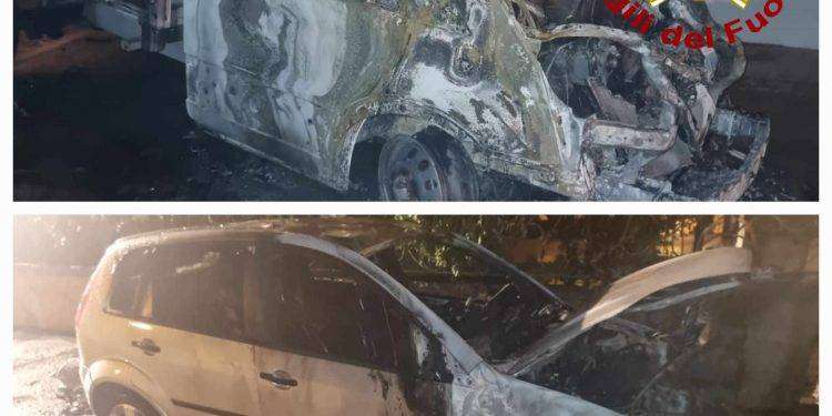 Non si ferma il piromane in Gallura:  auto e furgone in fiamme a Cannigione