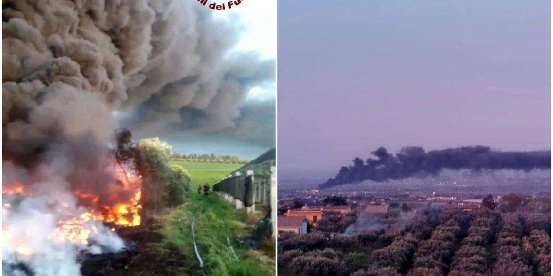Incendio Ardea, in fiamme pneumatici e rifiuti. Nube nera su Roma e i Castelli. “Tenete le finestre chiuse”