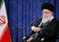 Khamenei, ‘Israele sarà punito per l’attacco al consolato’