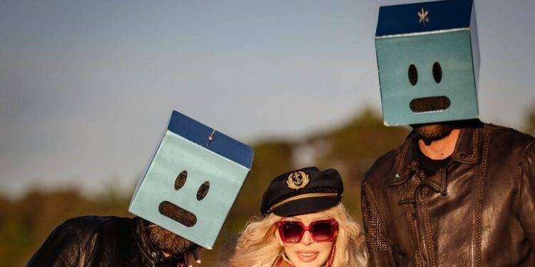 Ivana Spagna, torno con un inno alla positività