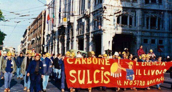 Nei cinema la marcia per lo sviluppo del Sulcis Iglesiente