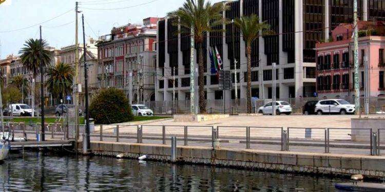 Giunta Todde, stop nuovi ospedali e nolo elitanker contro roghi