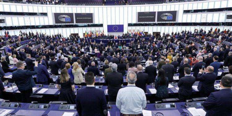 Europee: rush finale per le candidature, 10 finora i sardi