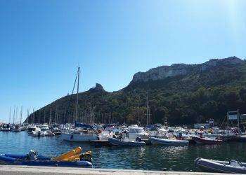 Il cadavere di un anziano ripescato in mare a Cagliari