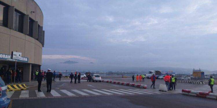 Forte vento, navi dirette a Porto Torres dirottate a Olbia