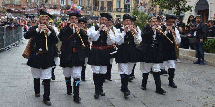 La 368/a Festa di S.Efisio a Cagliari orfana delle tribune