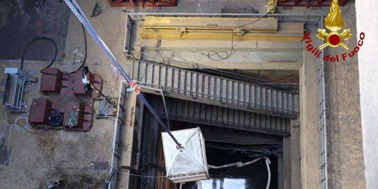 A Suviana sei morti, poca speranza per l’ultimo disperso