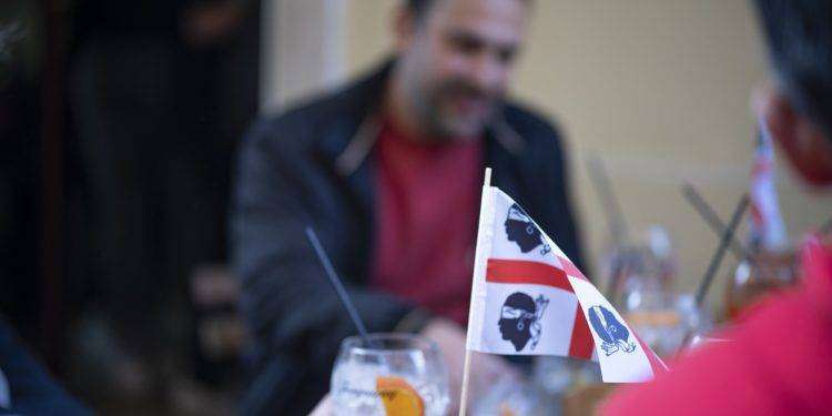 Torna a Cagliari “Aperinsardu”: l’aperitivo in lingua sarda