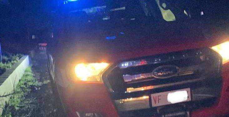 Villanova Monteleone. Si ribalta col trattore e rimane incastrato