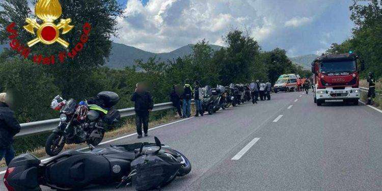 Scontro tra due moto a Bottidda: un morto