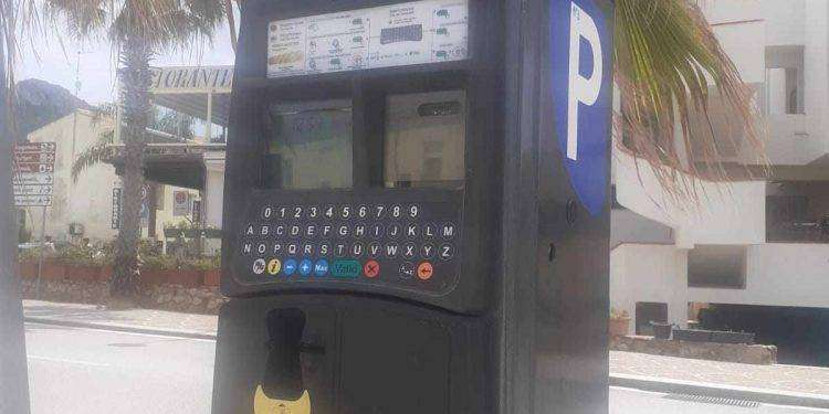 Denuncia di Indipendenza a Golfo Aranci: “Fioccano i parcheggi a pagamenti”