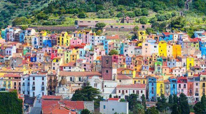 Istituto Italiano dei Castelli: conferenza su “L’architettura e il paesaggio fortificato della città di Bosa e gli affreschi di Nostra Signora di Sos Regnos Altos”