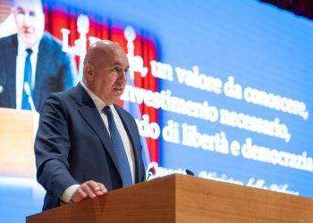 Crosetto ricoverato al San Carlo da Nancy a Roma