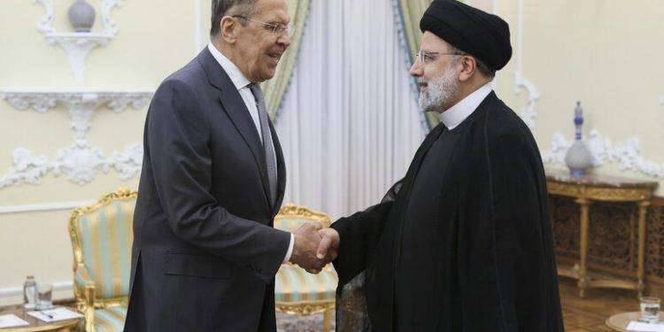 Lavrov, ‘Raisi e il suo ministro veri amici della Russia’
