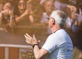 Calcio, la Curva Nord onora Claudio Ranieri