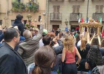 Migliaia di fedeli a Cagliari per la festa di Sant’Efisio