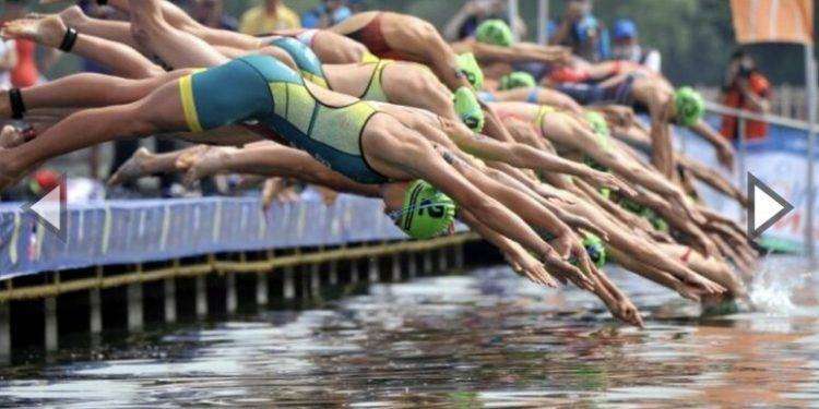 Tappa mondiale di triathlon sabato 25 al Poetto di Cagliari