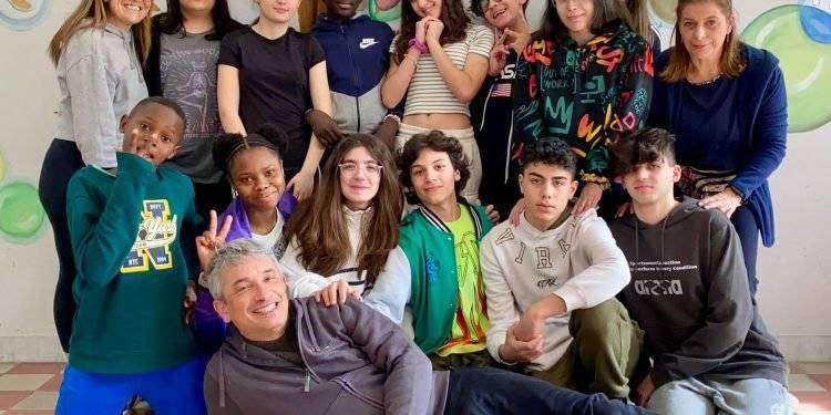 Sassari, CasaCostruendo dà spettacolo al Teatro Verdi