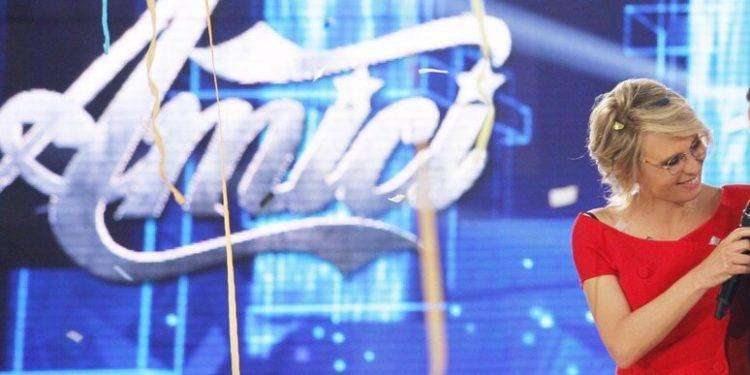 Tv, la cantante Sarah vince Amici