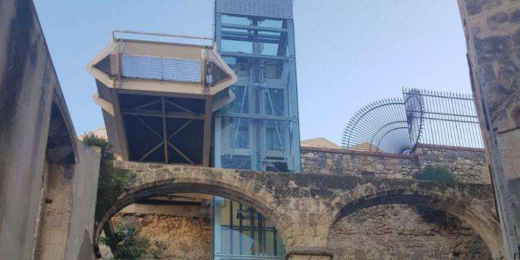 Nuovamente in funzione due ascensori per Castello