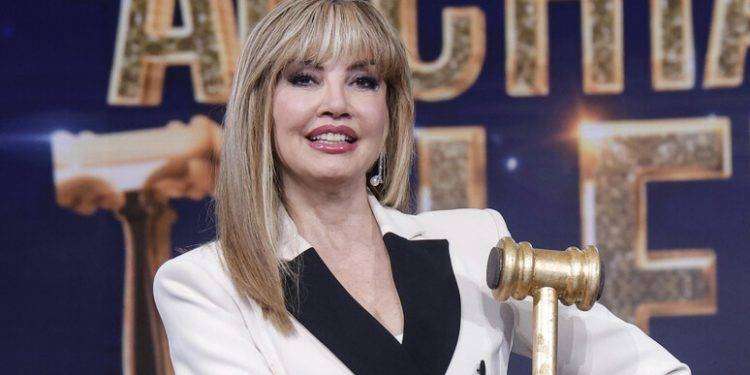 Milly Carlucci si rimette in gioco, debutta L’AcchiappaTalenti