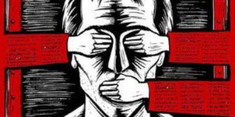 La “democratica” Unione Europea vara le sanzioni ad altre quattro testate russe