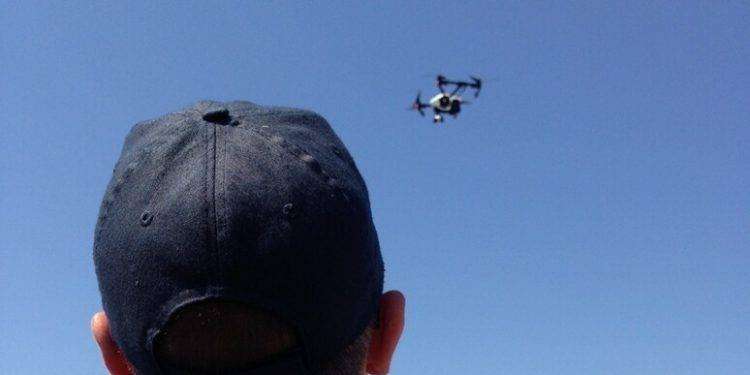 Controlli su terreno inquinato, donna arrestata per resistenza