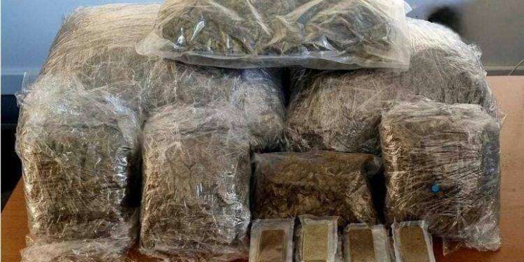 Nasconde nel garage a Quartu Sant’Elena 12 chili di droga