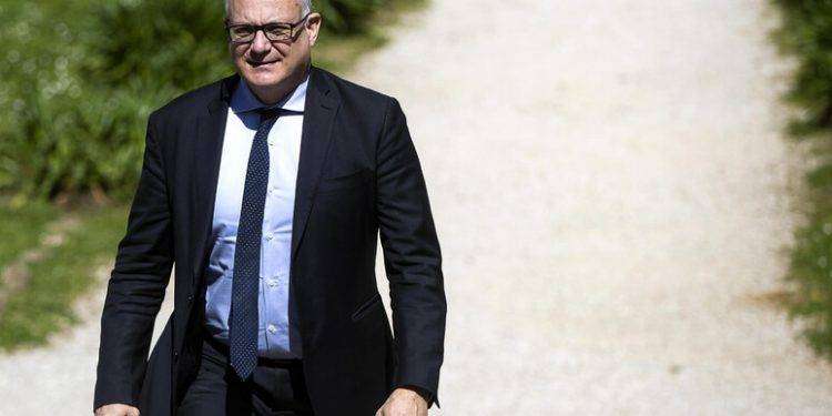 ‘Metti giubbotto anti proiettile’, Gualtieri minacciato