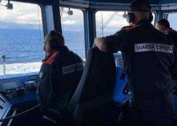 Turista svizzero muore annegato mentre fa kitsurf in Gallura