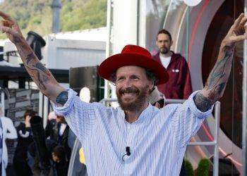 Jovanotti torna ai live, annuncia per il 2025 il PalaJova