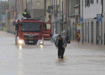 Nubifragio sulla Lombardia, dopo il Lambro esonda anche il Seveso