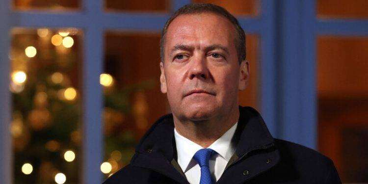 Medvedev, catastrofe mondiale se truppe Nato in Ucraina