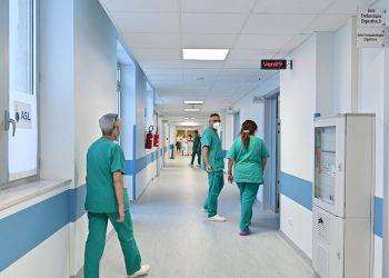 Medici di base-ospedali non si parlano, 70mila ricoveri impropri in Sardegna