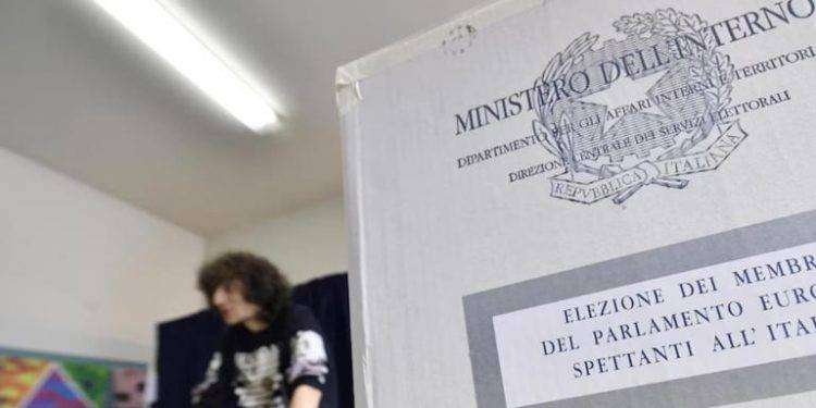 Elezioni europee 2024: ecco come si vota, preferenze e circoscrizioni