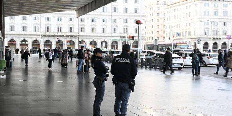 Accoltellato a morte a Roma vicino stazione Termini