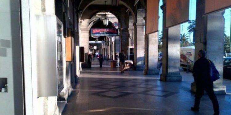 I portici di via Roma a Cagliari set dell’ultimo film di Mereu