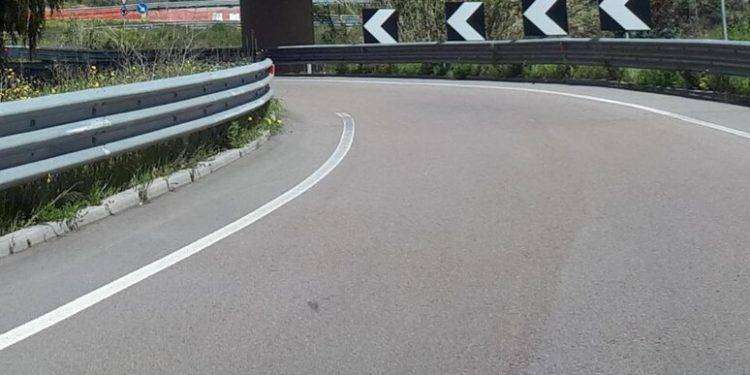 Perde il controllo dell’auto per un malore improvviso, morto un 73enne