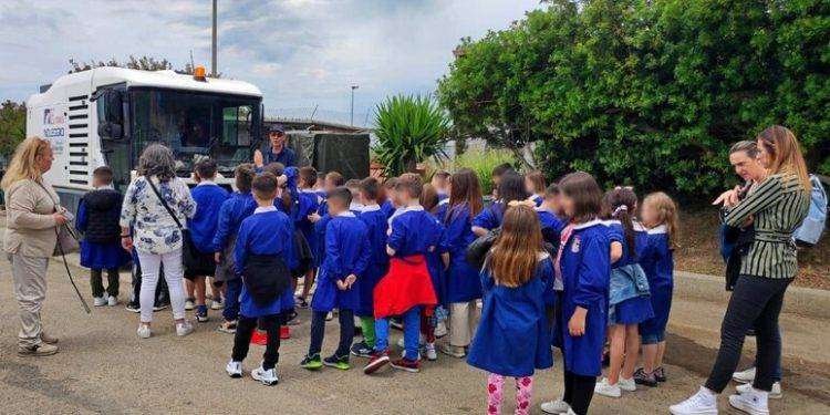 A Sennori gli alunni delle elementari diventano ecoreporter